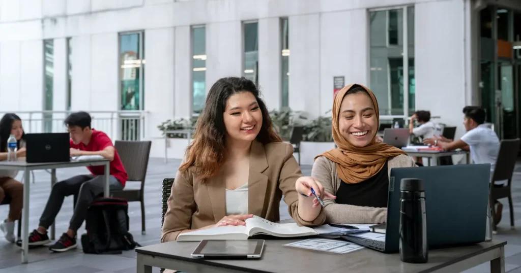 Apa Itu IPK? Pengertian, Fungsi, dan Peran Pentingnya untuk Bangun Karir