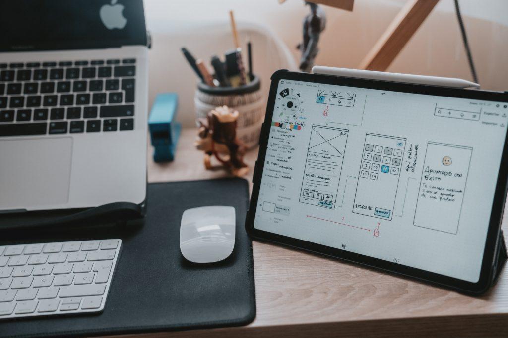 UI UX Design Software yang Wajib Kamu Kuasai