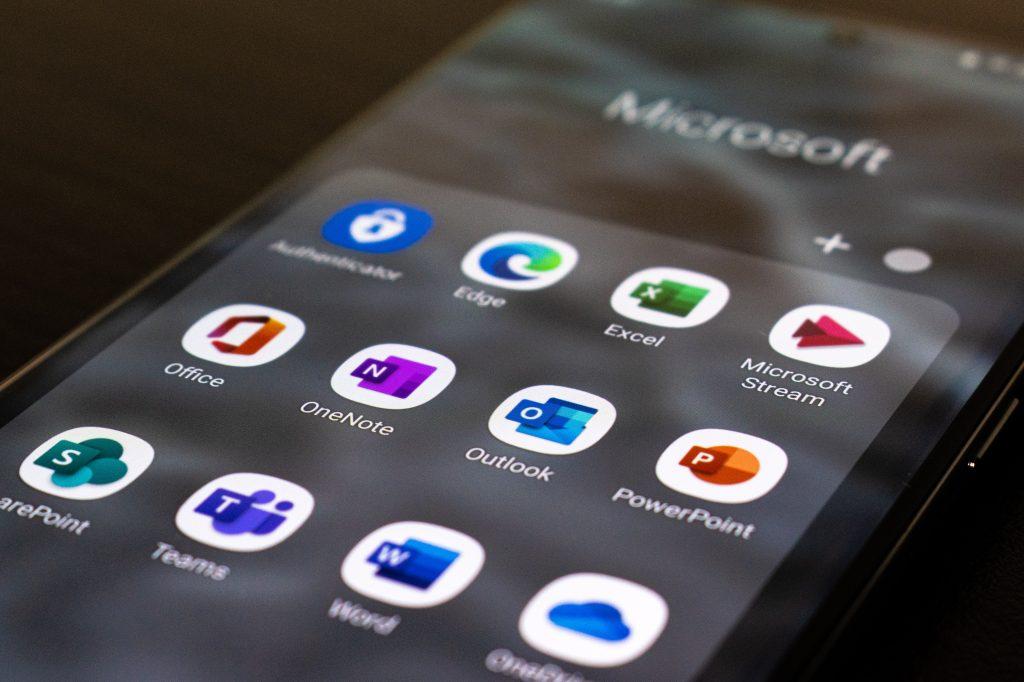 Google Sheets vs Excel, Apa Perbedaanya?