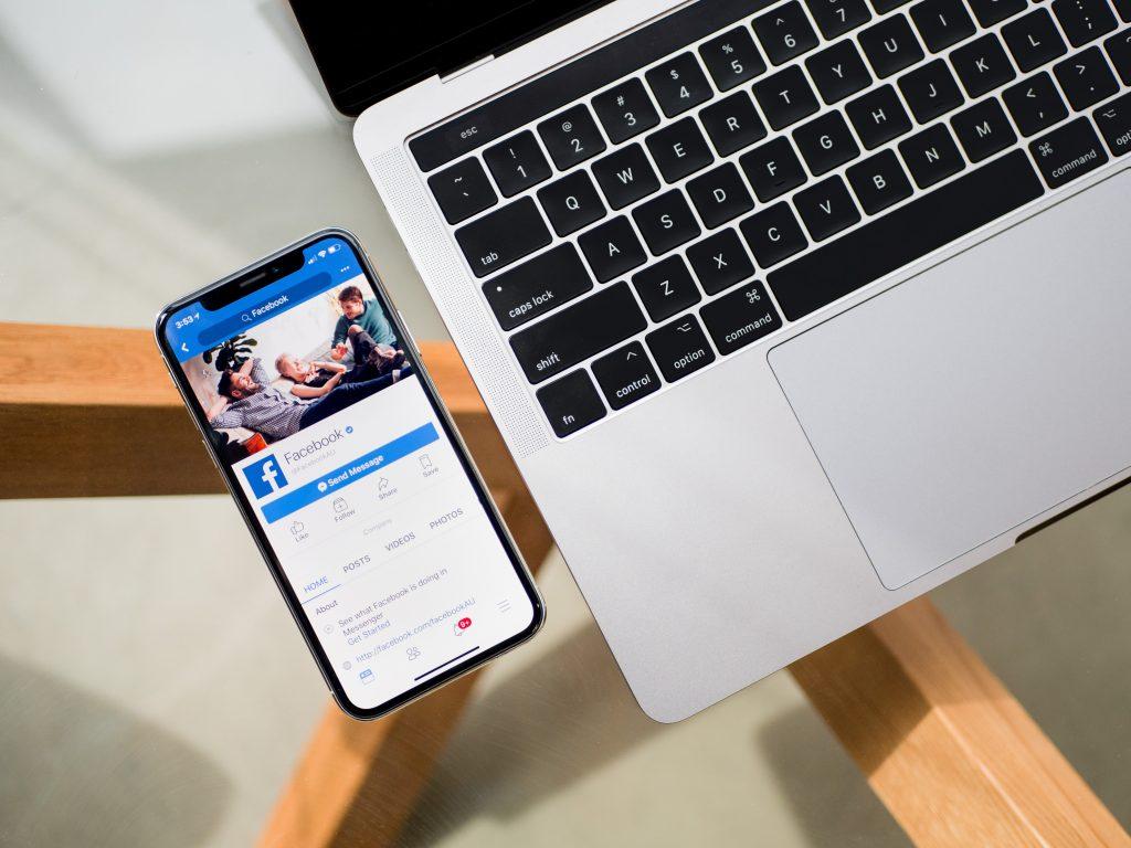Cara Kerja Algoritma Facebook 2026 & Tips Mengoptimalkannya
