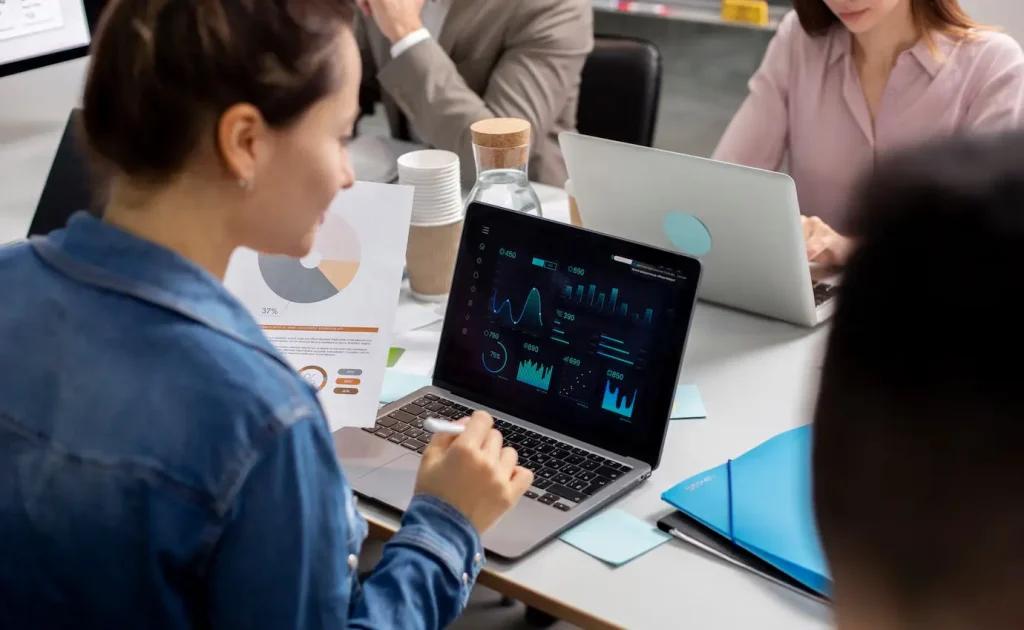 5 Rekomendasi Tools Untuk Pengujian API yang Efektif