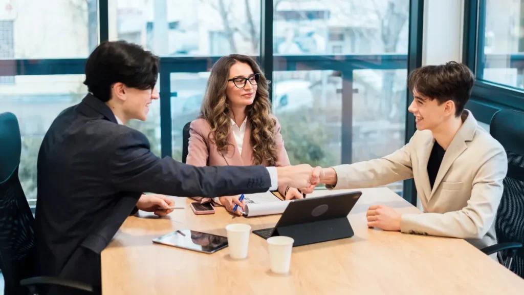 Apa Itu Officer Development Program (ODP): Pengertian, Benefit, dan Jenjang Kariernya