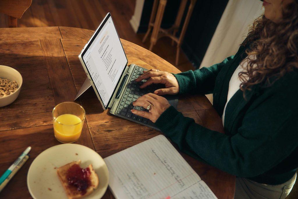 8 Teknik Copywriting yang Efektif untuk Menarik Perhatian Audiens